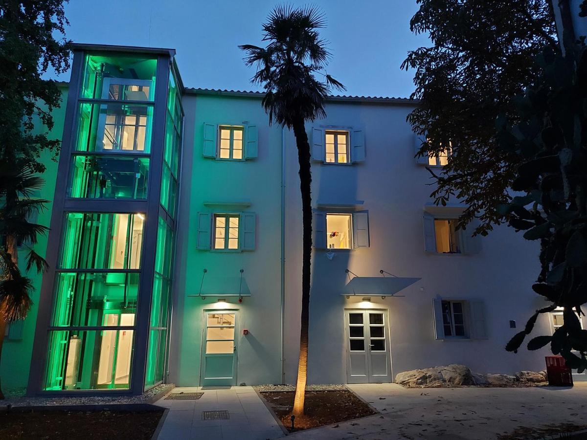 Hotel Villa Elisabeth - Veli Losinj Health Resort Exterior photo